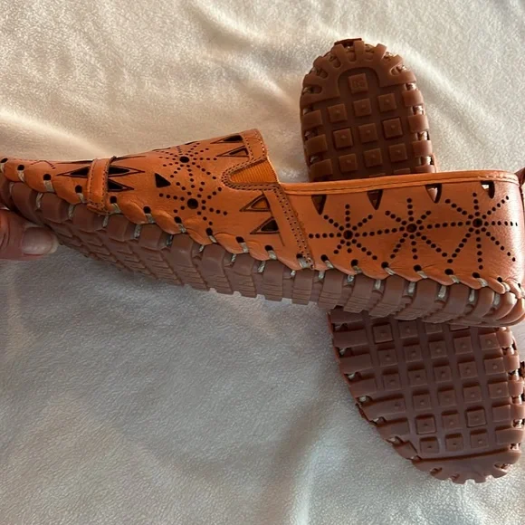 Spring Step flats - Picture 3 of 6